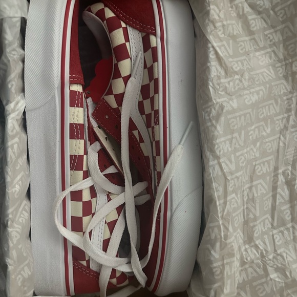 New vans unused!!! - Picture 2 of 3